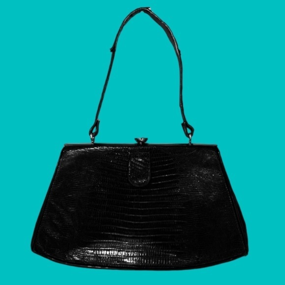 Black Vintage Alligator Hand Bag‎